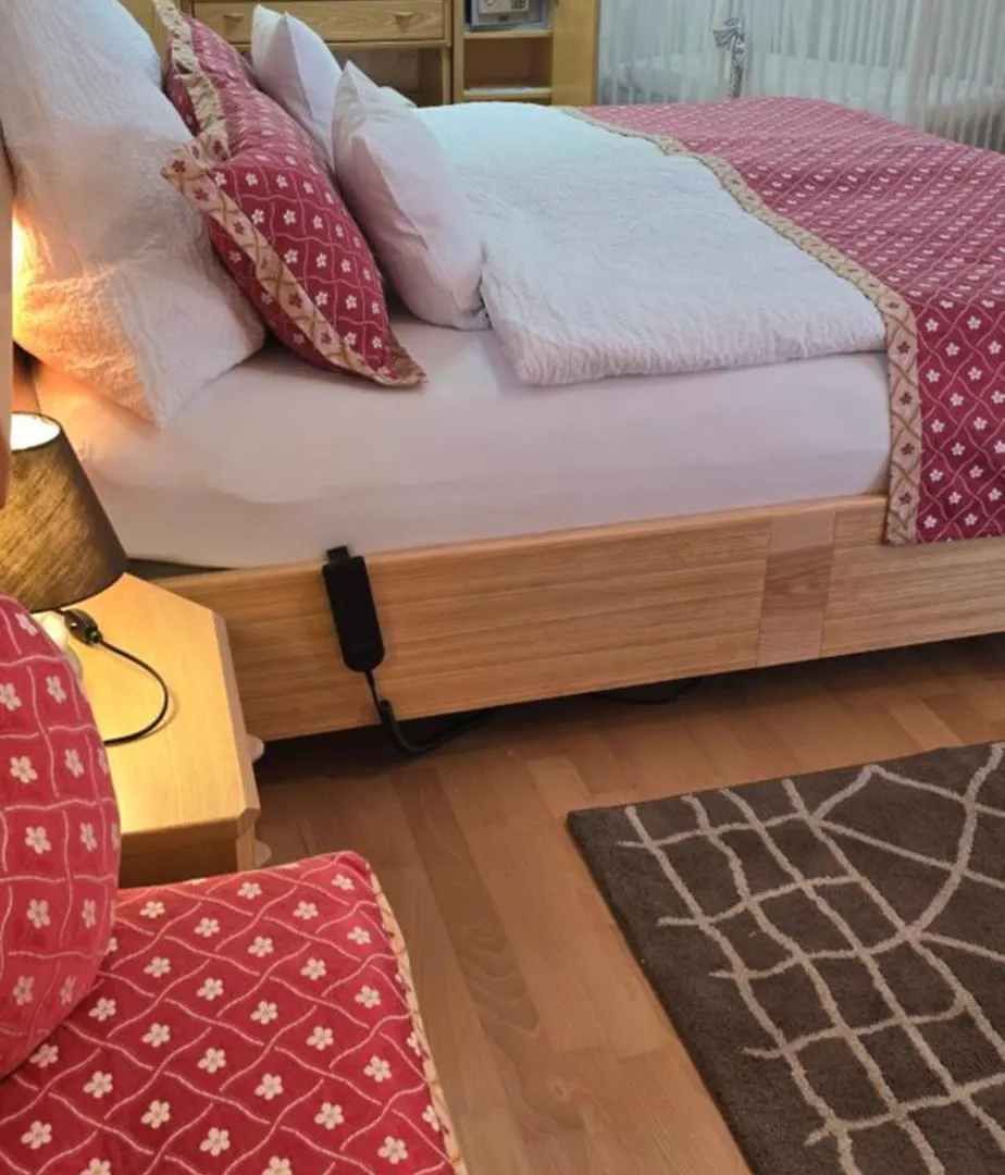 Homestay Resi'S Zimmer Mit Bad Und Terrasse Mistelgau Germany